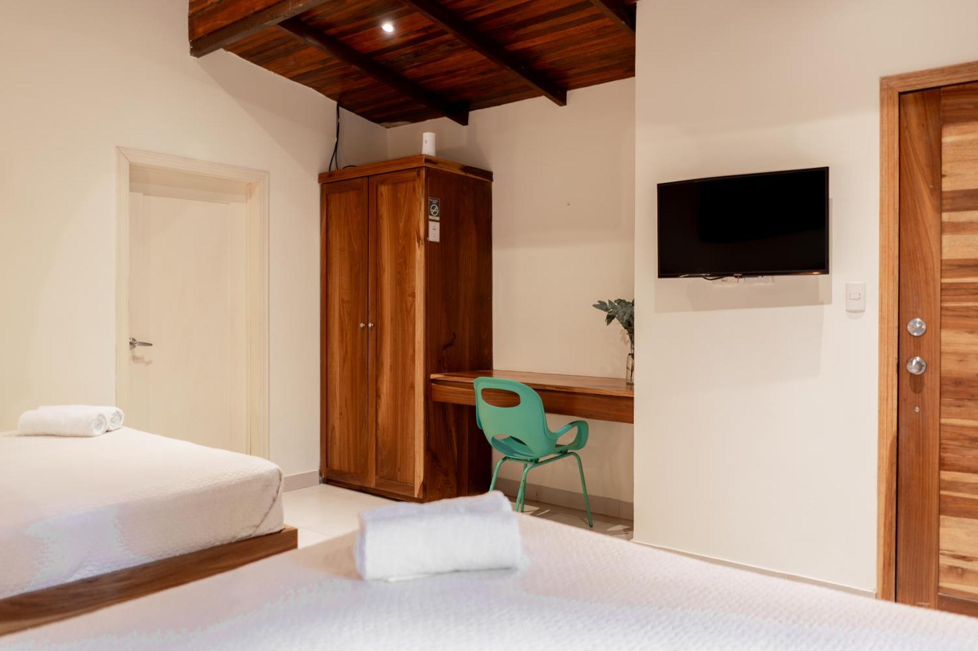 Banana Beach Bungalows Playa Santa Teresa  Esterno foto