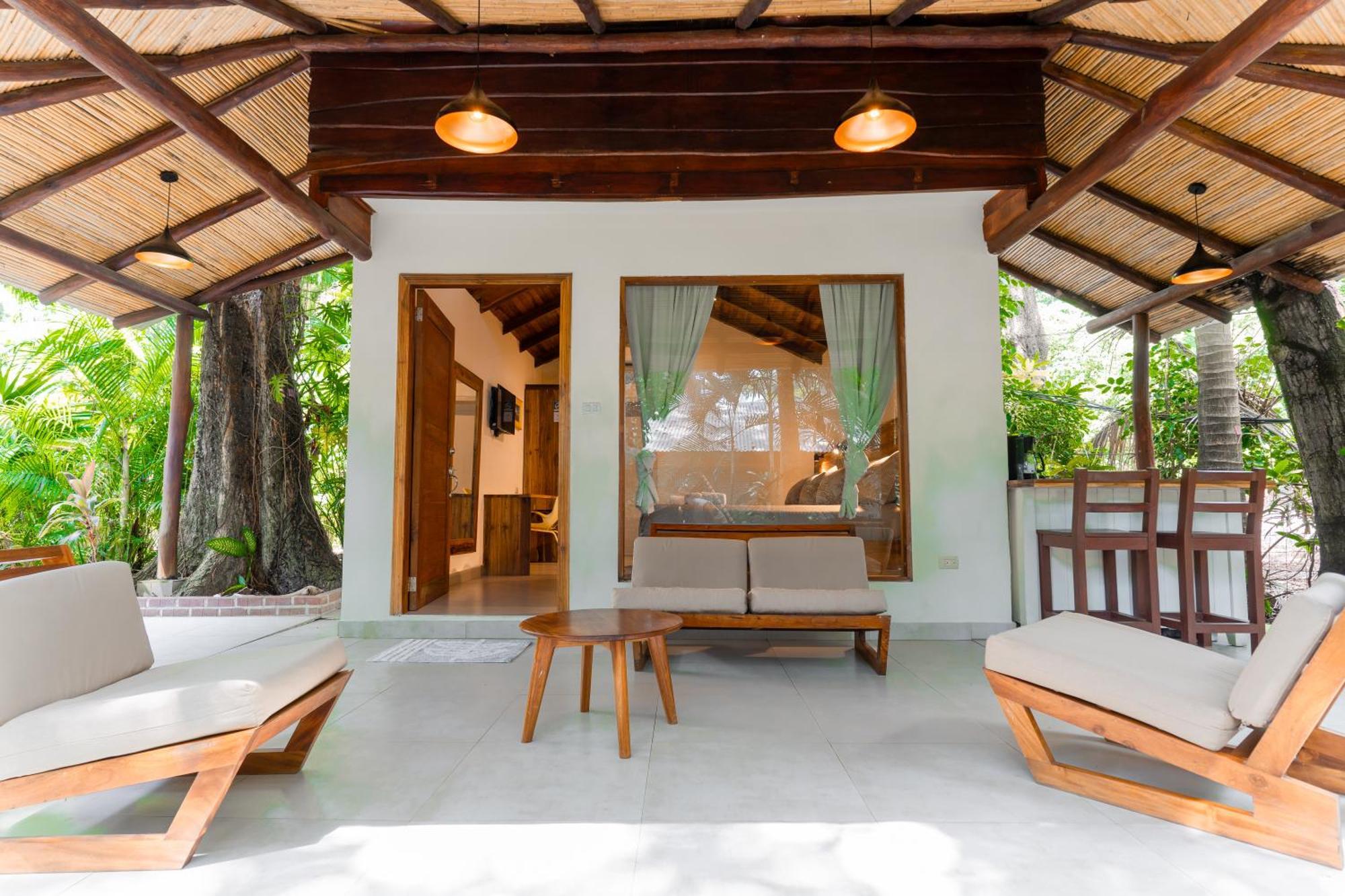 Banana Beach Bungalows Playa Santa Teresa  Esterno foto